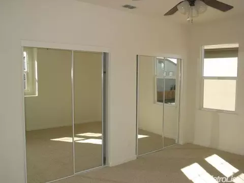 621 Grapevine Pl, Lathrop, CA 95330 photo 7
