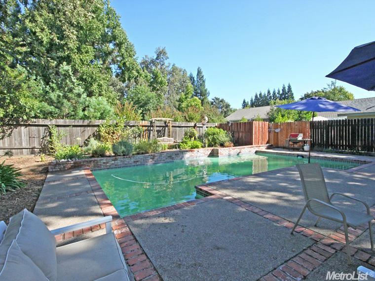 6445 Lincoln Ave, Carmichael, CA 95608 photo 14
