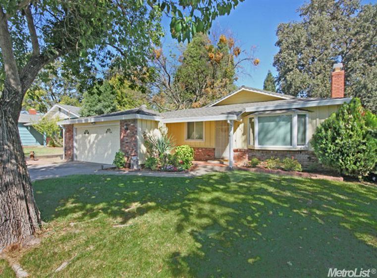 6445 Lincoln Ave, Carmichael, CA 95608 photo 1