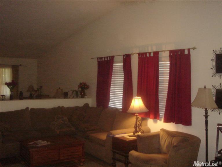 4304 Wickford Way, Mather, CA 95655 photo 4