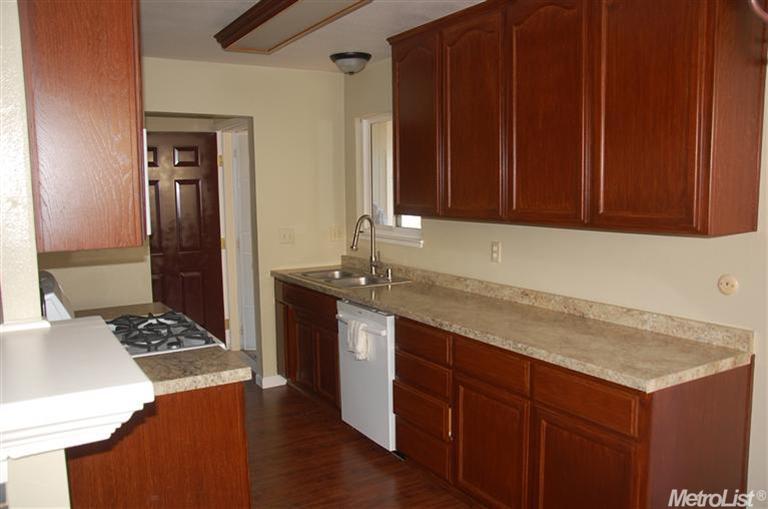 3145 U St, Antelope, CA 95843 photo 6