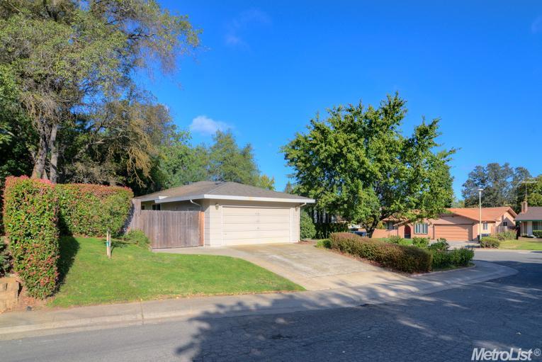 7134 Willey Way, Carmichael, CA 95608 photo 2