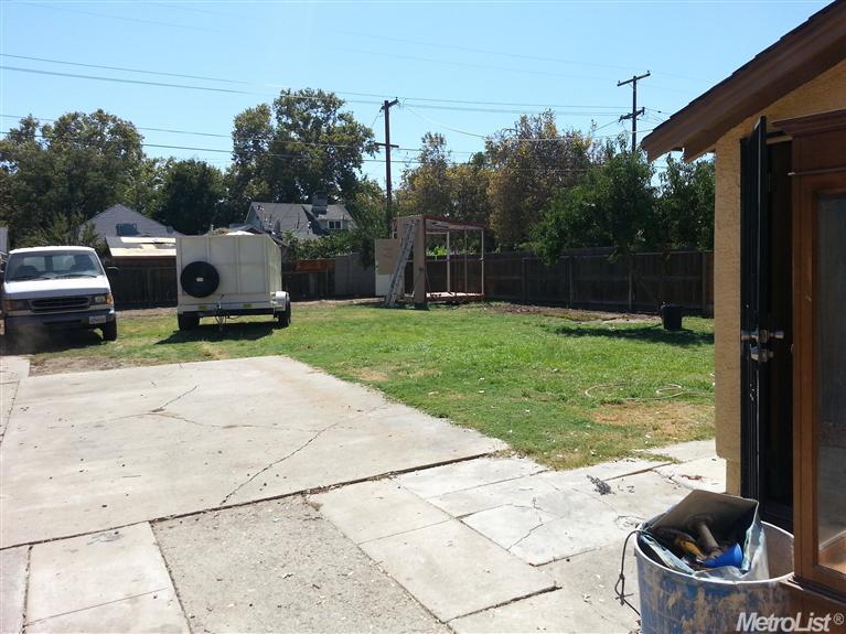 221 Oak St, Modesto, CA 95351 photo 5