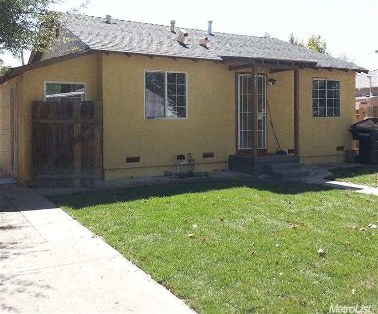 221 Oak St, Modesto, CA 95351 photo 4
