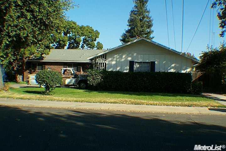 1717 Crestview Dr, Modesto, CA 95355 photo 9