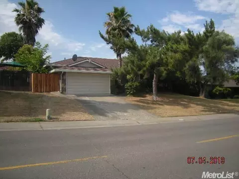 6520 Palm Ave, Carmichael, CA 95608 photo 2
