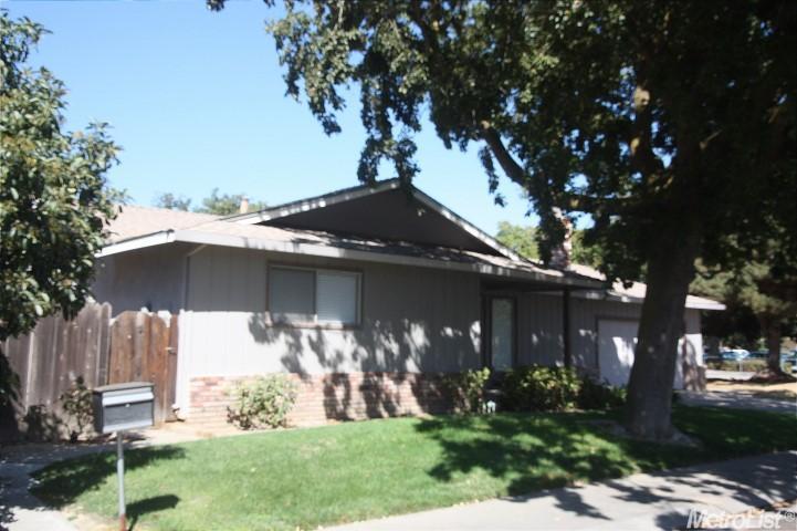 3325 Kathy Ave, Modesto, CA 95355 photo 2
