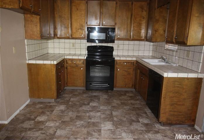 3325 Kathy Ave, Modesto, CA 95355 photo 8