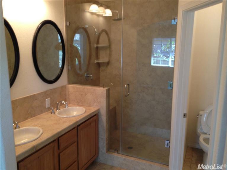 304 E Rumble Rd, Modesto, CA 95350 photo 6