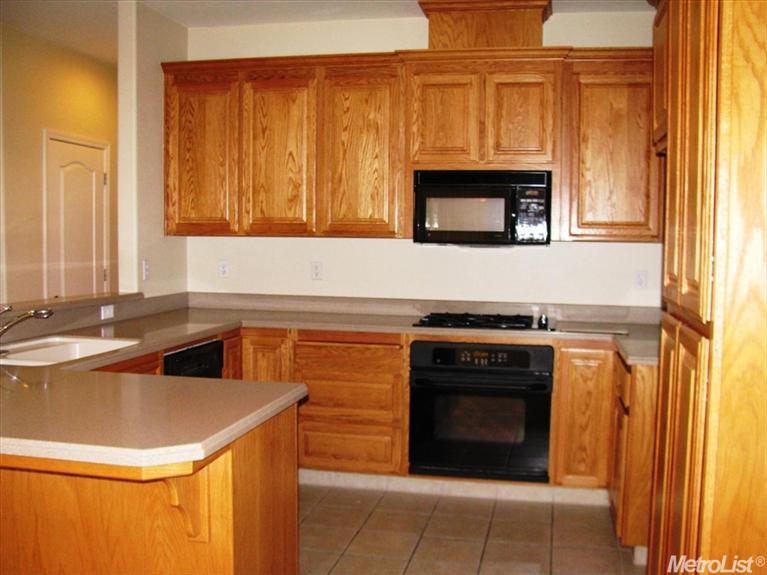 1144 Robert Ave, Ripon, CA 95366 photo 9