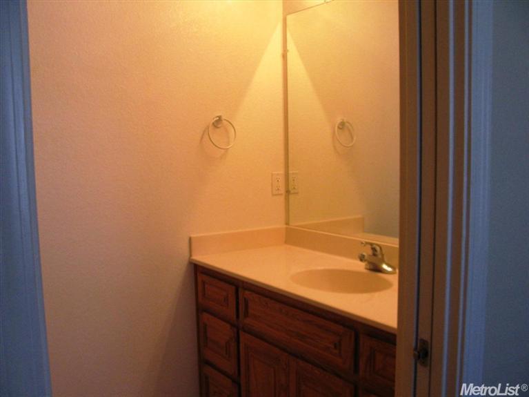 1144 Robert Ave, Ripon, CA 95366 photo 16