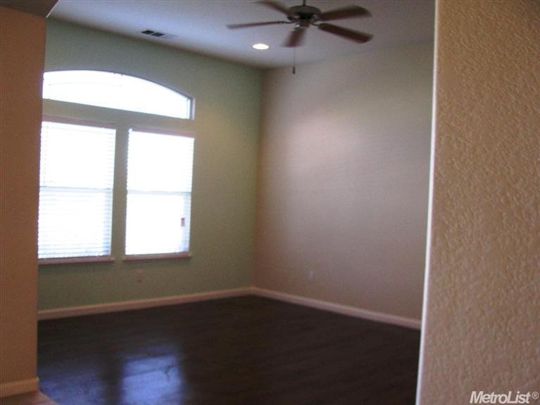 1144 Robert Ave, Ripon, CA 95366 photo 5