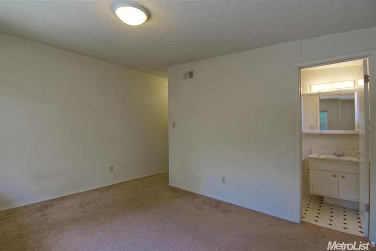 1026 Alice St, Davis, CA 95616 photo 12