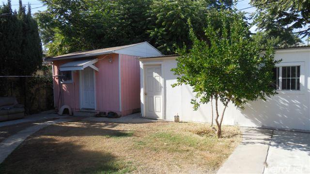 2423 E Worth St, Stockton, CA 95205 photo 4