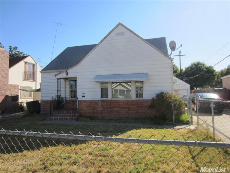 830 S Garfield St, Lodi, CA 95240 photo 1