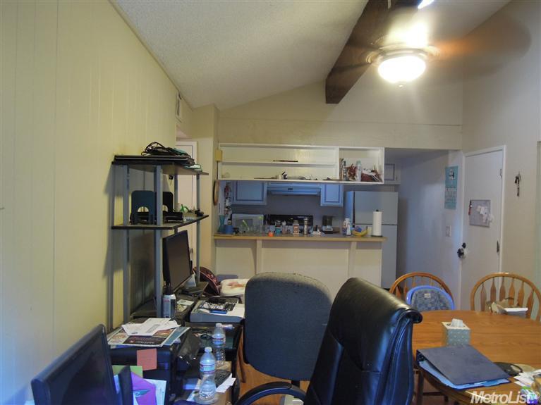 2305 E 8th St, Davis, CA 95618 photo 2