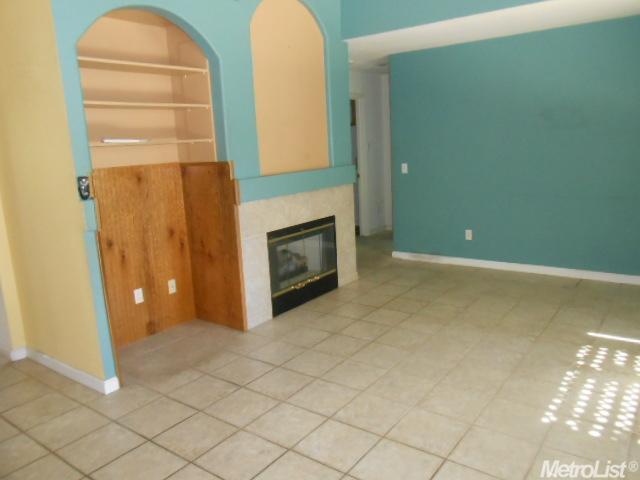 2504 Ives St, Modesto, CA 95355 photo 7
