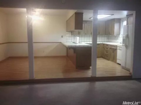 237 Rainier, Lodi, CA 95242 photo 5