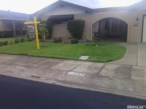 237 Rainier, Lodi, CA 95242 photo 18