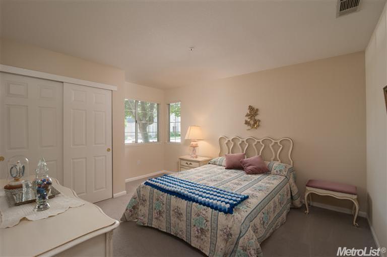 5229 Arden Way, Carmichael, CA 95608 photo 11