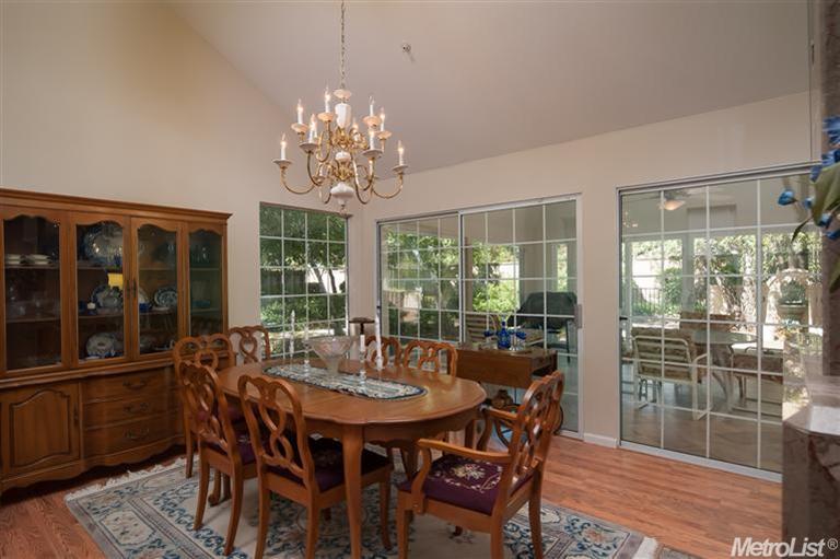 5229 Arden Way, Carmichael, CA 95608 photo 5
