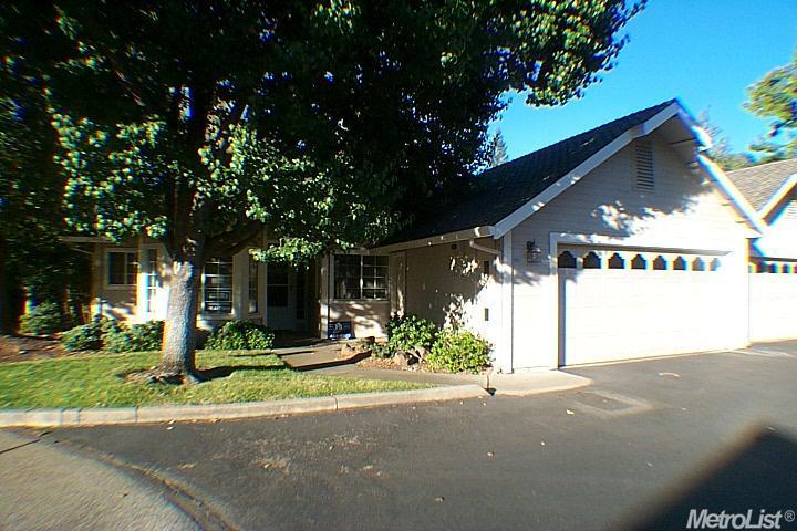 5229 Arden Way, Carmichael, CA 95608 photo 1