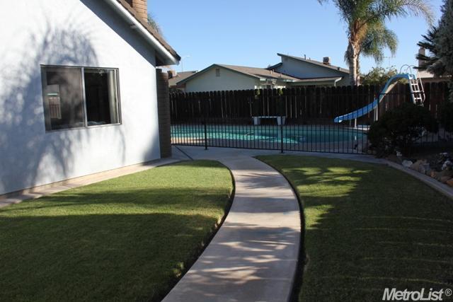 650 Manor Ln, Manteca, CA 95336 photo 12