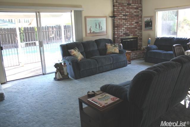 650 Manor Ln, Manteca, CA 95336 photo 3