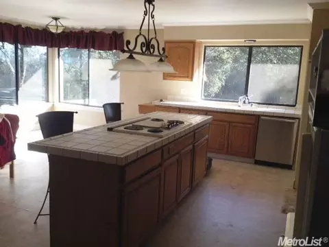 4281 Hillock Dr, Placerville, CA 95667 photo 3