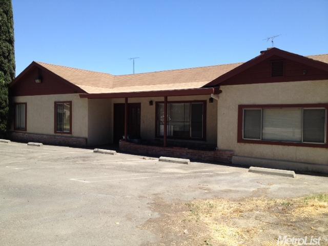1300 Bystrum Rd, Modesto, CA 95351 photo 1