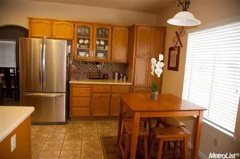 329 Melbourne, Modesto, CA 95357 photo 5