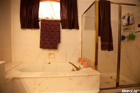 329 Melbourne, Modesto, CA 95357 photo 13