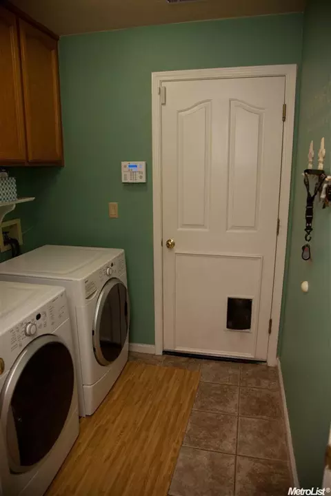 329 Melbourne, Modesto, CA 95357 photo 7