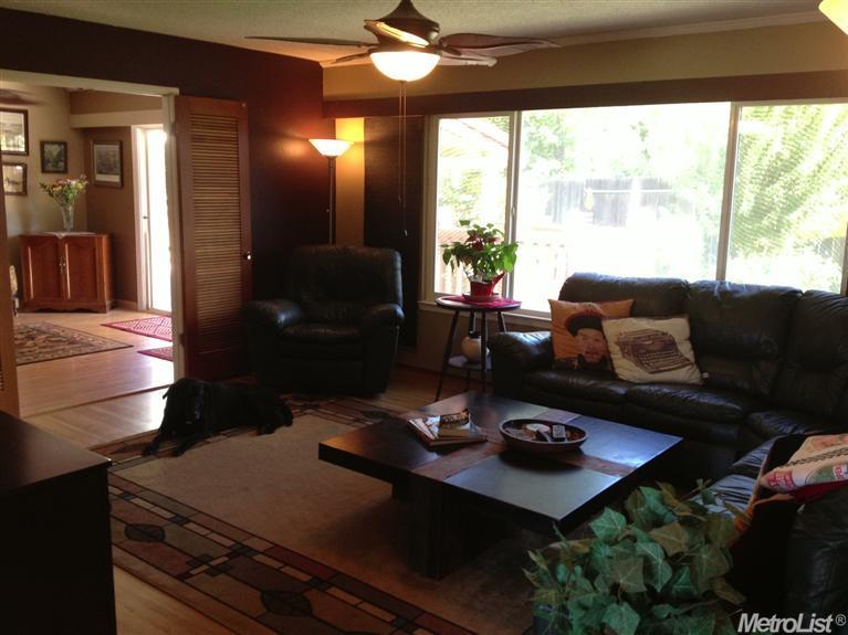 6600 Bush Way, Carmichael, CA 95608 photo 3