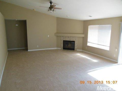 1850 Rogina Ct, Merced, CA 95341 photo 2