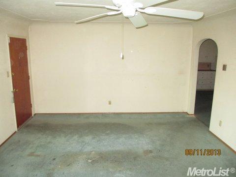 305 Colfax Ave, Modesto, CA 95354 photo 4