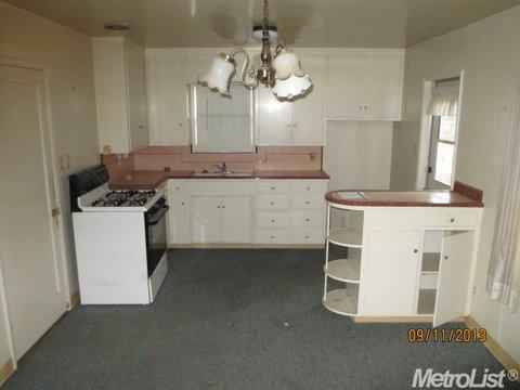 305 Colfax Ave, Modesto, CA 95354 photo 5