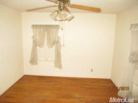 305 Colfax Ave, Modesto, CA 95354 photo 9