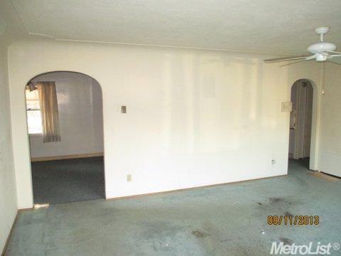 305 Colfax Ave, Modesto, CA 95354 photo 3