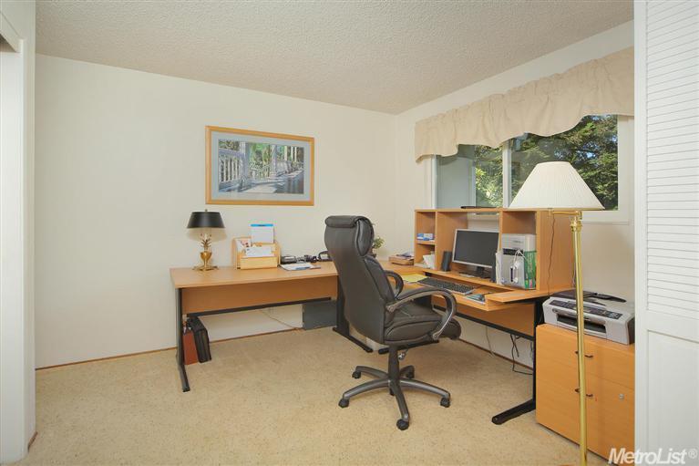 2633 Belmont Dr, Davis, CA 95618 photo 16
