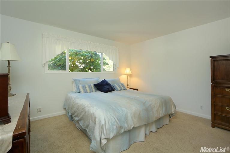 2633 Belmont Dr, Davis, CA 95618 photo 11