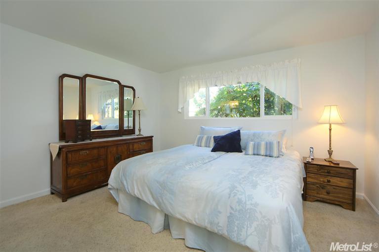 2633 Belmont Dr, Davis, CA 95618 photo 10