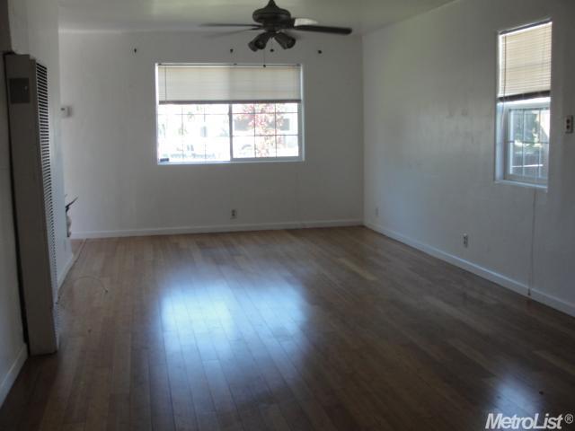 5408 8 Th St, Keyes, CA 95328 photo 8