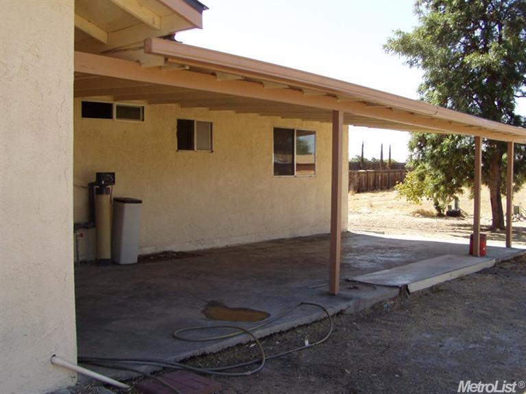 16632 Harper Blvd, Madera, CA 93638 photo 2