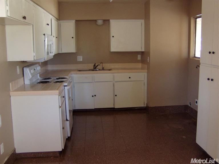 16632 Harper Blvd, Madera, CA 93638 photo 4