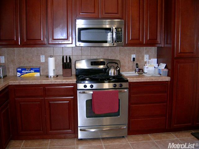 9395 Vintner Cir, Patterson, CA 95363 photo 4