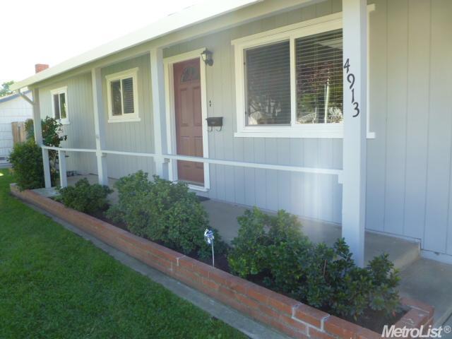 4913 San Marque Cir, Carmichael, CA 95608 photo 2