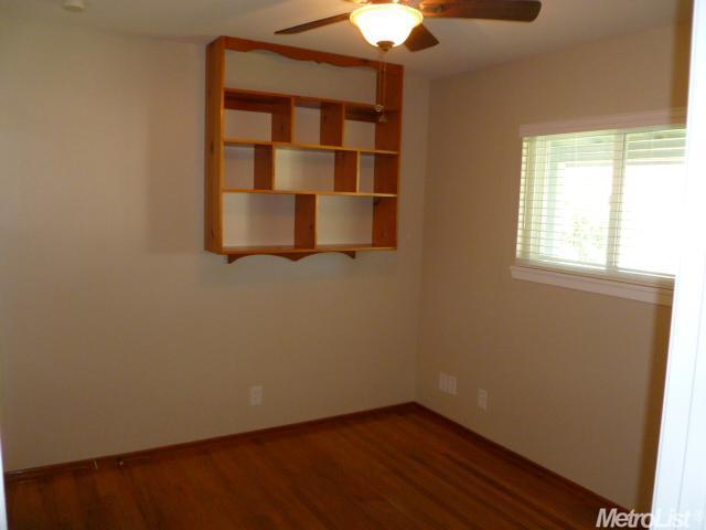 4913 San Marque Cir, Carmichael, CA 95608 photo 18