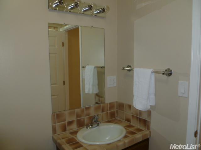 4913 San Marque Cir, Carmichael, CA 95608 photo 17