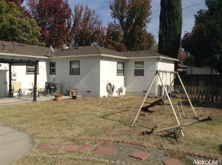 1414 Suzanne Ave, Modesto, CA 95350 photo 23